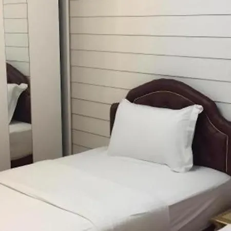 Ban Thung Dang Housotel Bangkok-3