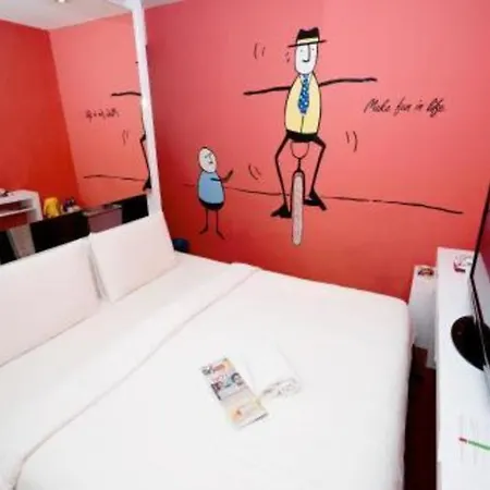 Zoom Inn Boutique Hotel By Ardens - Danga Bay-3