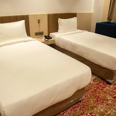 Buddha Regency Hotel-3