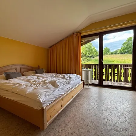 Simplex Stays Hotel Lauer-3