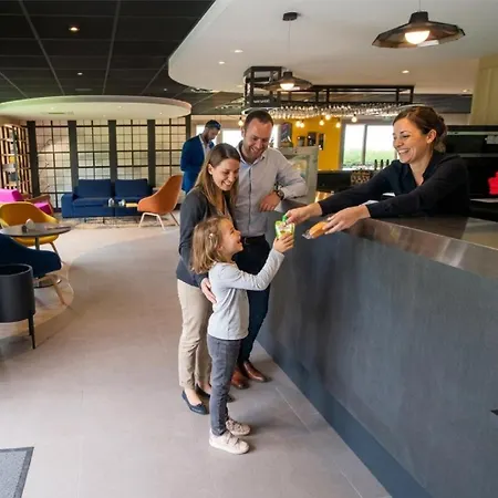 Campanile Hotel Senlis-2