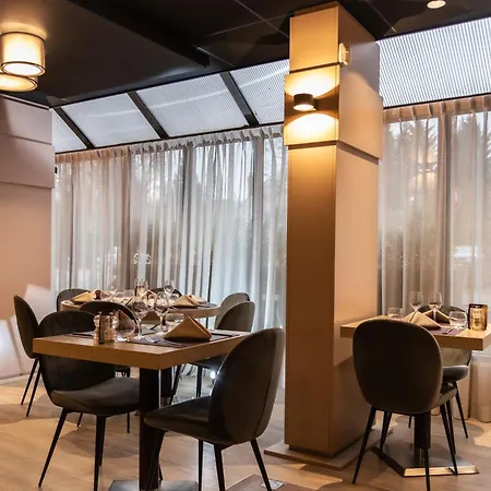 Kyriad Hotel Nevers Centre-2