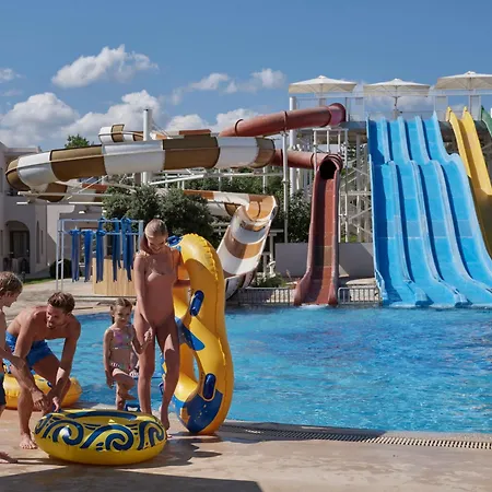 Atlantica Ocean Beach Resort-2