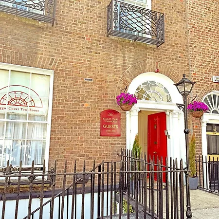 Baggot Court Townhouse-3