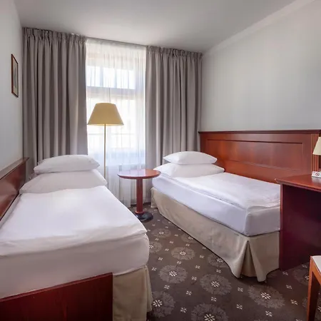 Hotel Lunik-2