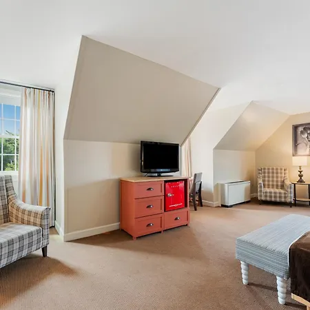 The Essex Resort & Spa-3