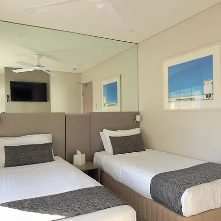 Manly Paradise Motel & Apartments-3