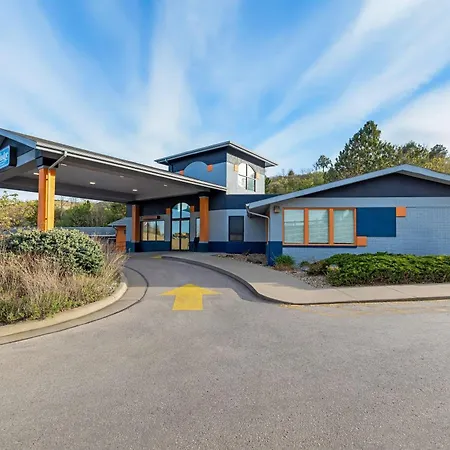 Travelodge By Wyndham Rapid City-3