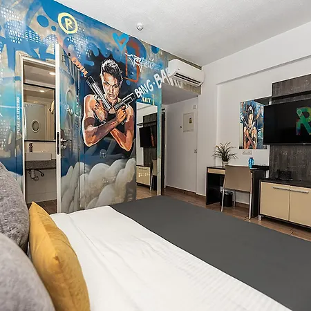 Rise Street Art Hotel-3
