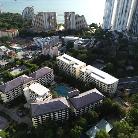 Sunday Wongamat Privacy Pattaya-2