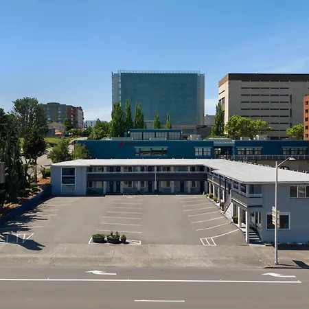 Travelodge By Wyndham Everett City Center-2