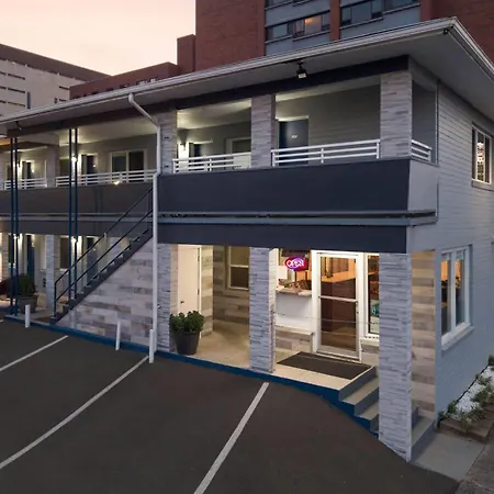 Travelodge By Wyndham Everett City Center-2