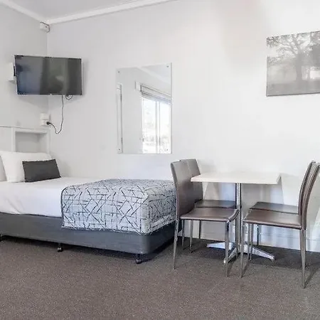 Nicholas Royal Motel - Hay Cbd-3