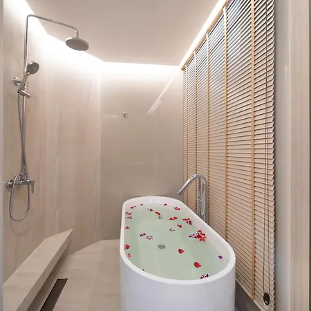 C & N Hotel Patong, Phuket-3