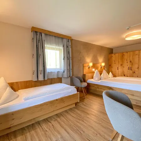 Pension Garni Hochmoos-3