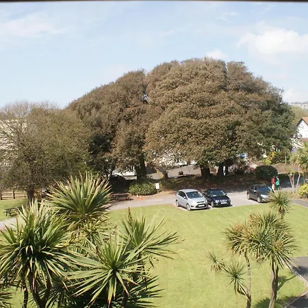 Redcliffe Hotel-3