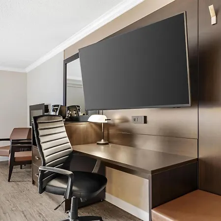 Best Western Plus Dryden Hotel And Conference Centre-3