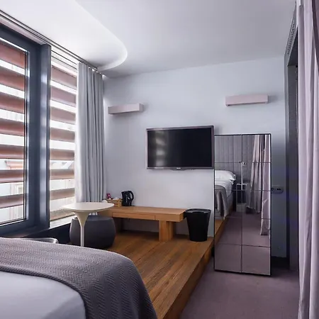 Vander Urbani Resort - A Member Of Design Hotels-2