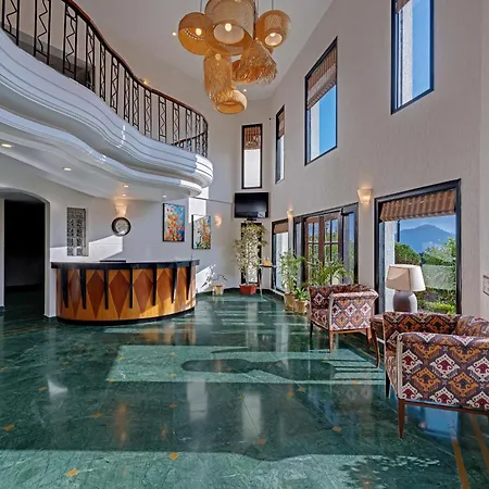 8Fold-Pinecrest By Larisa, Bhimtal-2