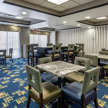 Comfort Inn & Suites Pauls Valley - City Lake-3