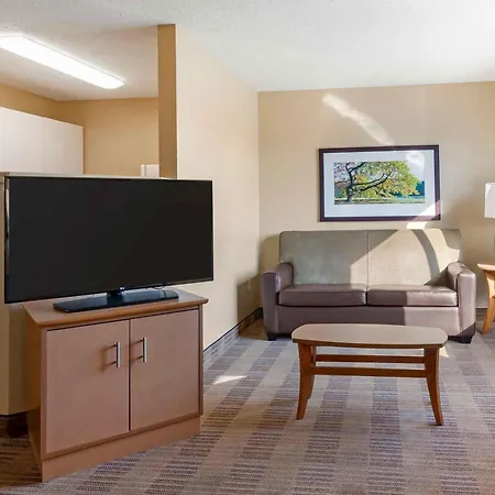 Extended Stay America Select Suites - Madison - Old Sauk Rd-2
