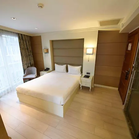 Le Mirage Hotel-2