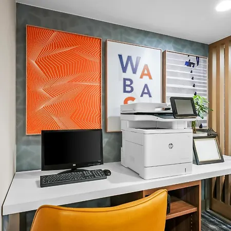 Holiday Inn Express Hotel & Suites Wabash By Ihg-3