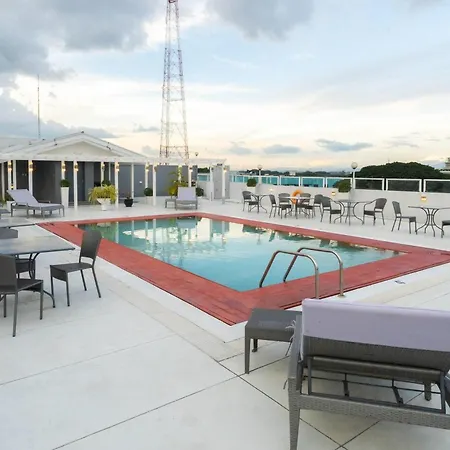 Microtel By Wyndham Up Technohub-2