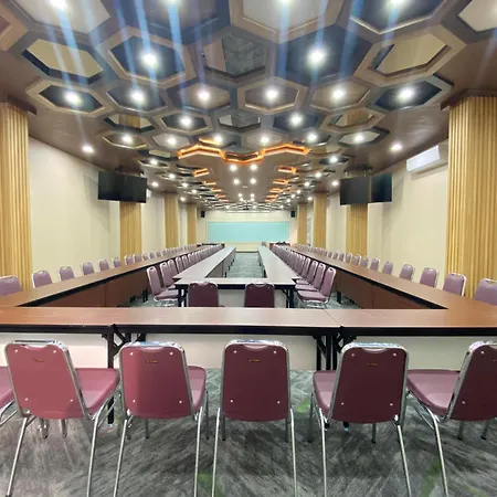Whiz Prime Hotel Kelapa Gading-3