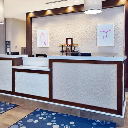 Hilton Garden Inn Akron-2