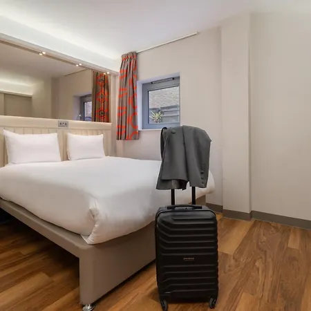 Point A Hotel London Canary Wharf-2
