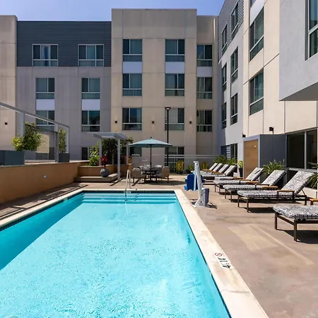 Hampton Inn & Suites Los Angeles - Glendale-3