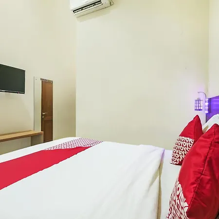 OYO 90910 Pondok Tamsis-3