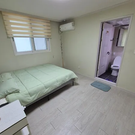Yolo House-2
