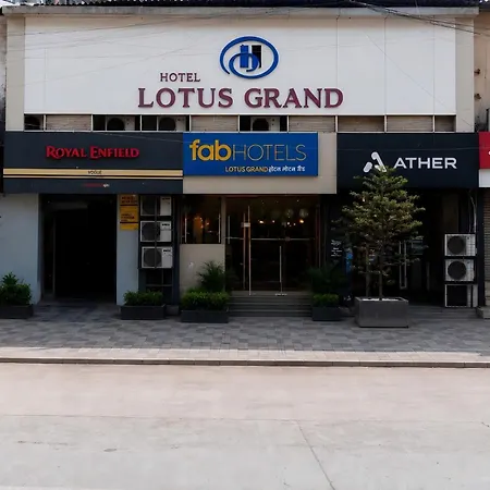 Lotus Grand Mumbai Near International Airport-2