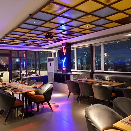 Hotel Trax International-3