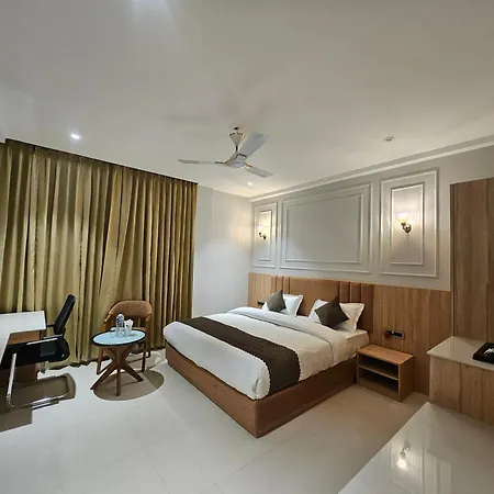 Hotel Trimurti-3