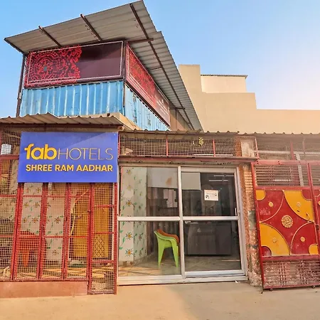 Fabhotel Shree Ram Aadhar-3