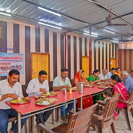 Fabhotel Shree Ram Aadhar-2