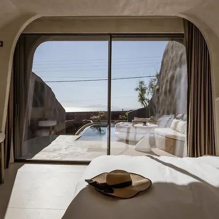 One Of One Hotel-2