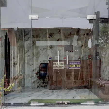Hotel O S G Dham-3