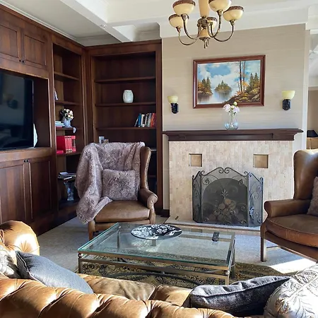 Hackthorne Gardens Luxury Accommodation-2