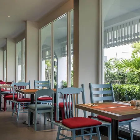 Ibis Styles Phuket City-3