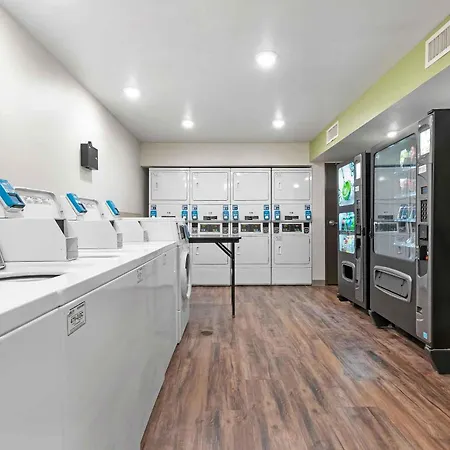 Extended Stay America Select Suites - Orlando - Airport-2