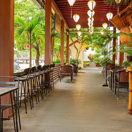Laluna Hoi An Riverside Hotel & Spa-2