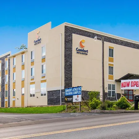 Comfort Inn & Suites Harrisburg - Hershey West-2