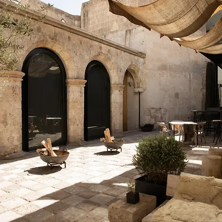 Cirqa - Relais & Chateaux-2