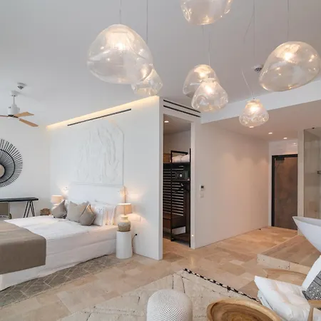Villa Chinka By Astor Garden Hotel - Adults Only-3