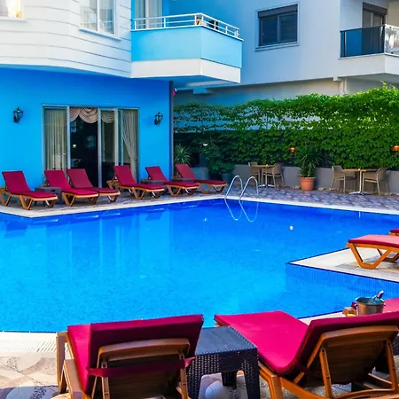 Hawaii Suite Beach Hotel-2