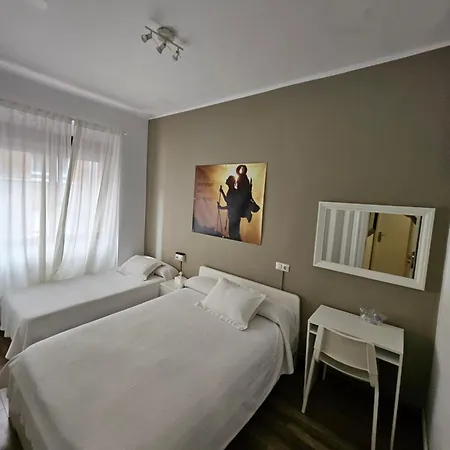 El Vasco Rooms-3